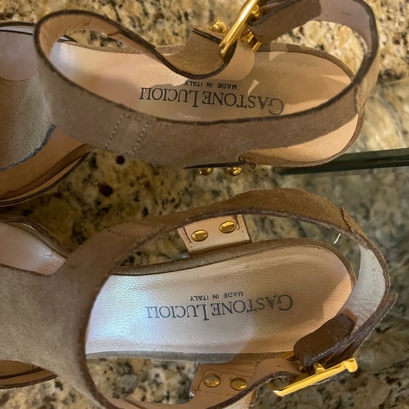 Gaston Lucioli Heels - Picture 6 of 9